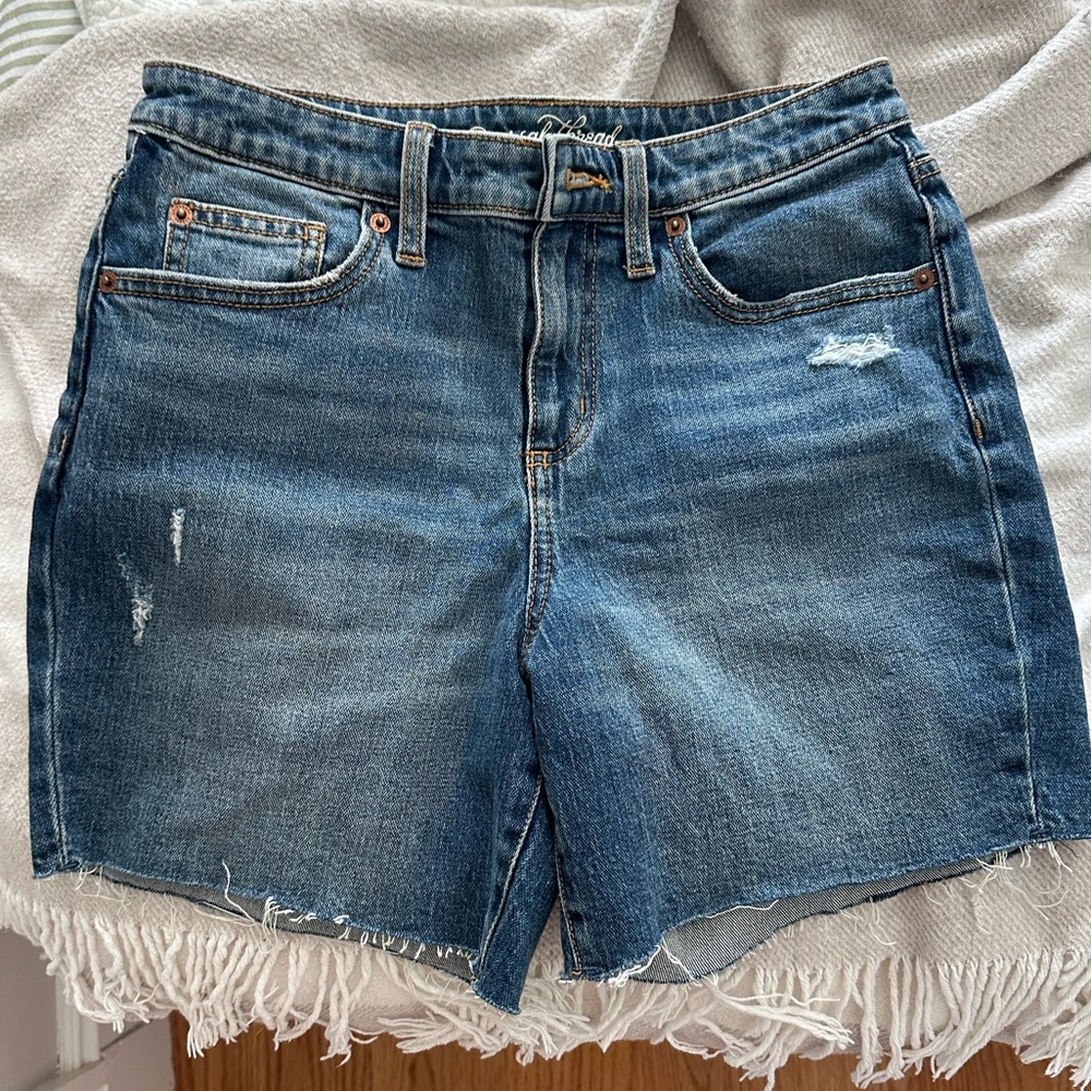 Universal Thread Blue Jean Shorts with Frayed Hem